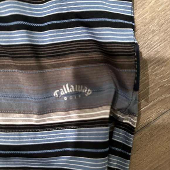 2 CALLAWAY POLOS - Picture 3 of 5